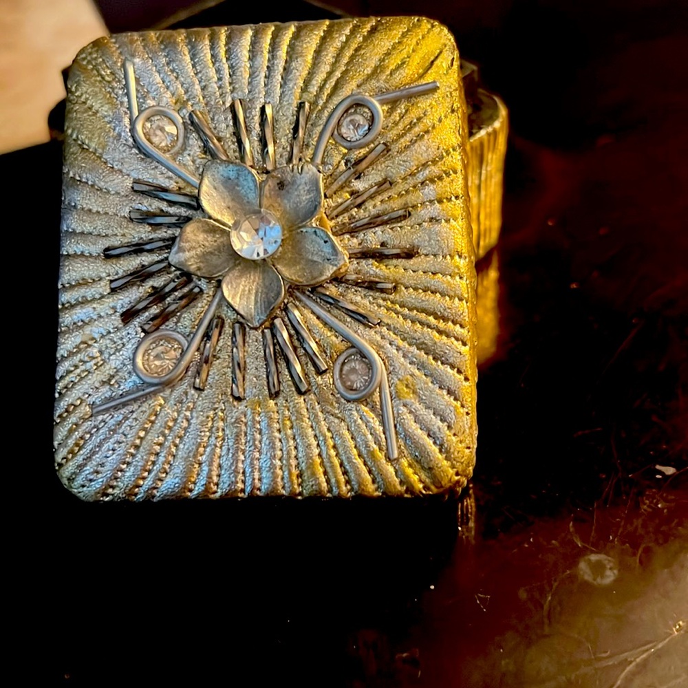 Gold tone and crystal small jewelry box.